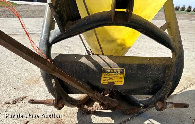 image for item NU9528 Lawn equipment