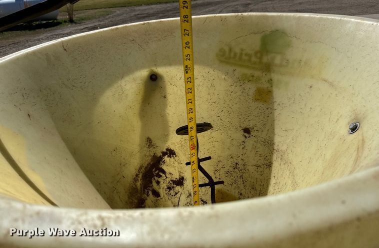 image for item NU9528 Lawn equipment