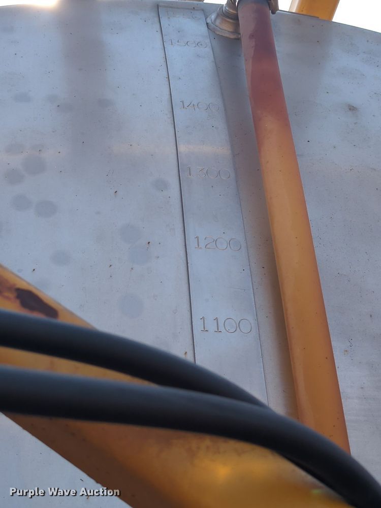 image for item NZ9399 Ag-Chem Terra Gator 1603 applicator