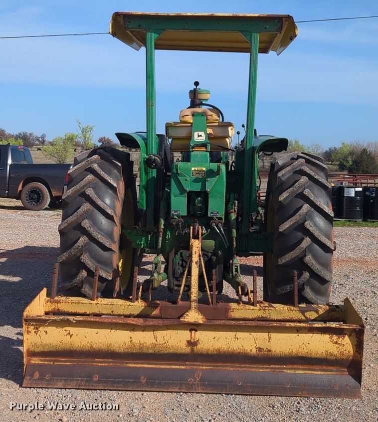image for item NZ9424 1969 John Deere 4020 tractor