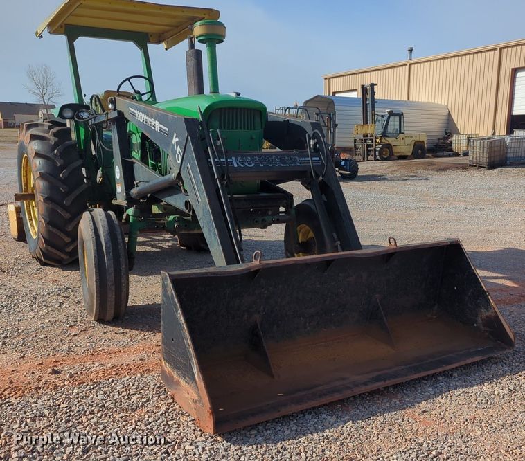 image for item NZ9424 1969 John Deere 4020 tractor