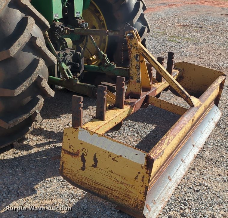 image for item NZ9424 1969 John Deere 4020 tractor