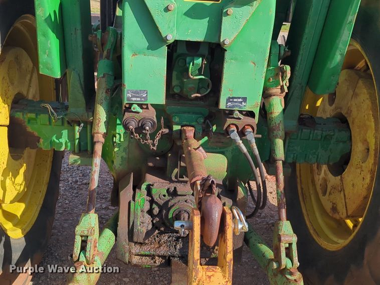 image for item NZ9424 1969 John Deere 4020 tractor