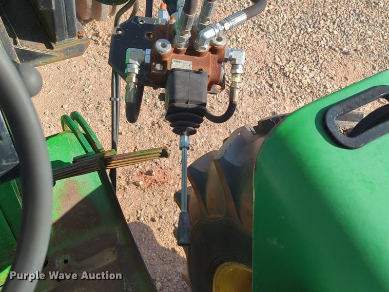 image for item NZ9424 1969 John Deere 4020 tractor