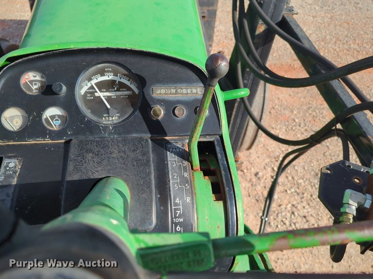 image for item NZ9424 1969 John Deere 4020 tractor