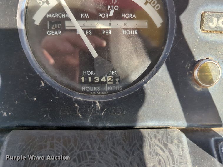 image for item NZ9424 1969 John Deere 4020 tractor