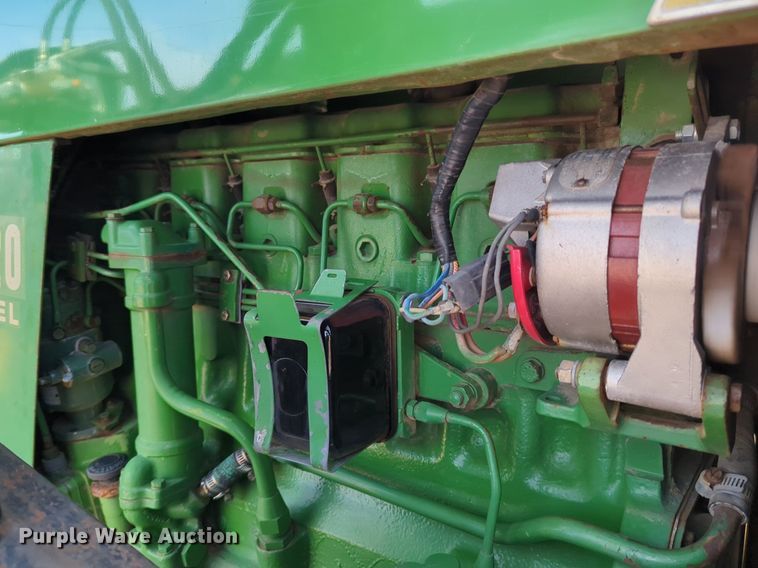 image for item NZ9424 1969 John Deere 4020 tractor