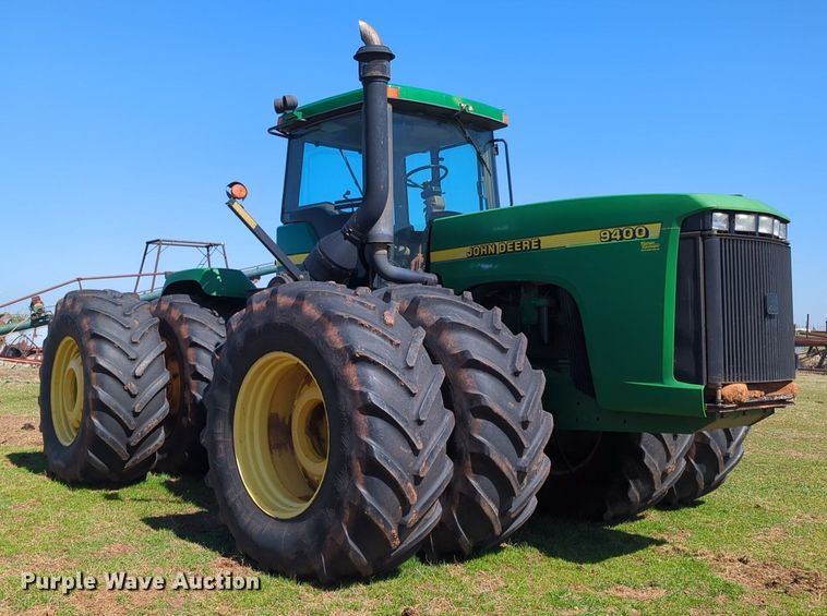 image for item NZ9426 2001 John Deere 9400 4WD tractor