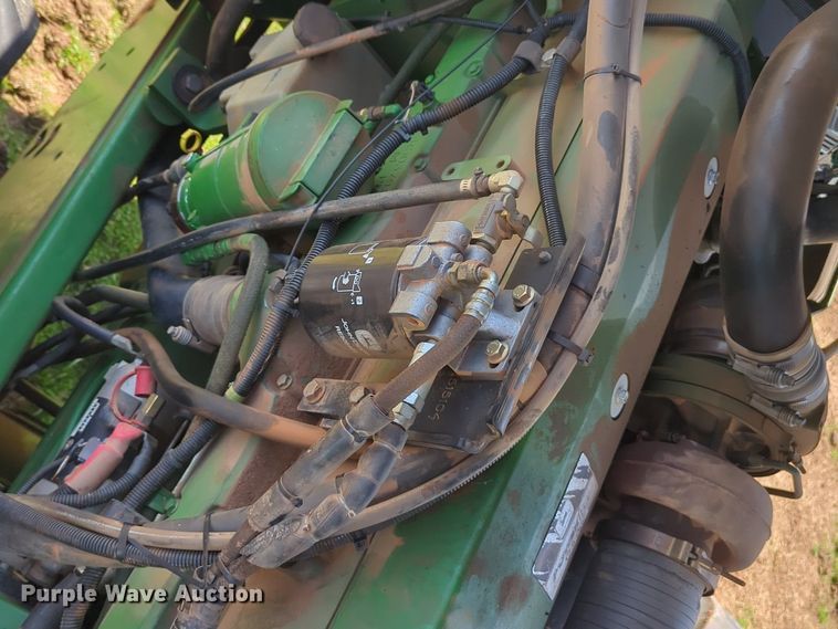 image for item NZ9426 2001 John Deere 9400 4WD tractor