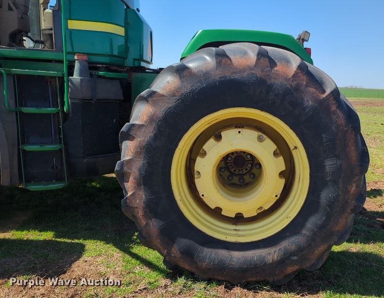 image for item NZ9426 2001 John Deere 9400 4WD tractor