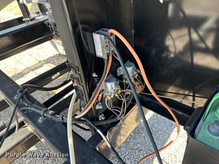 image for item OA9627 2016 Crustbuster 4BSTE seed tender