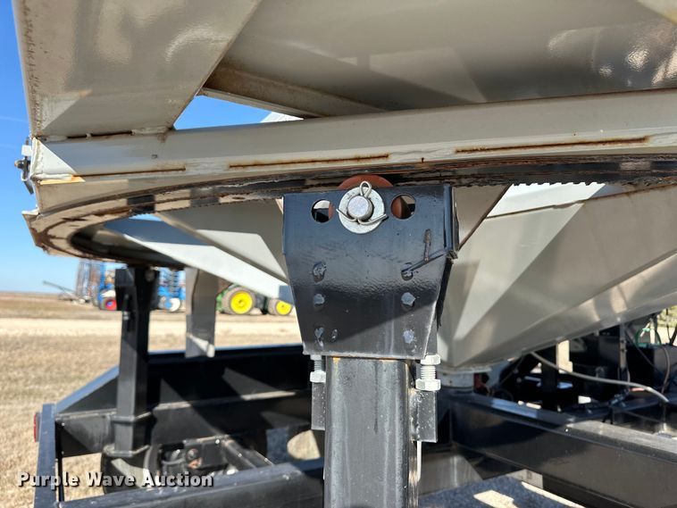 image for item OA9627 2016 Crustbuster 4BSTE seed tender