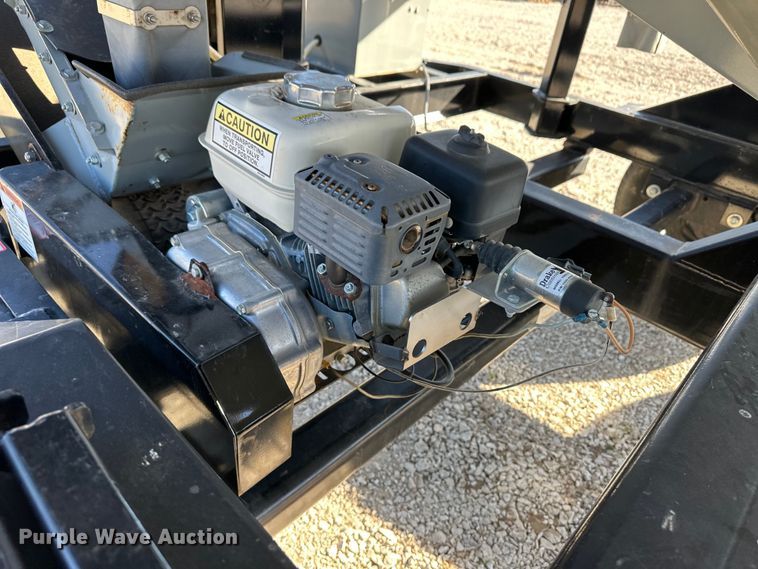 image for item OA9627 2016 Crustbuster 4BSTE seed tender