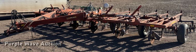 image for item OA9685 Sunflower 3670 sweep plow