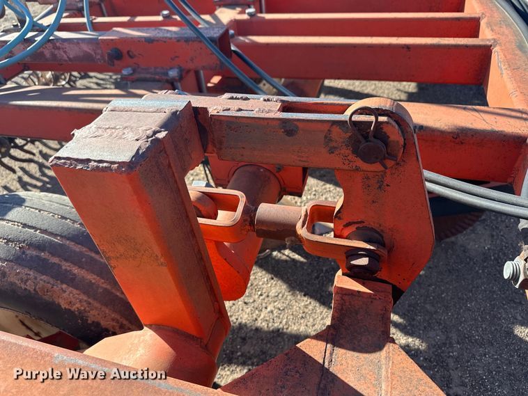 image for item OA9685 Sunflower 3670 sweep plow