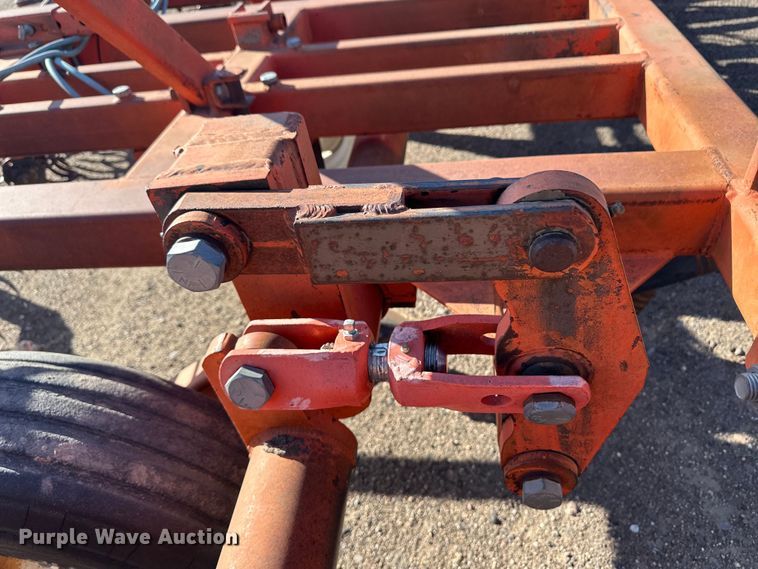 image for item OA9685 Sunflower 3670 sweep plow