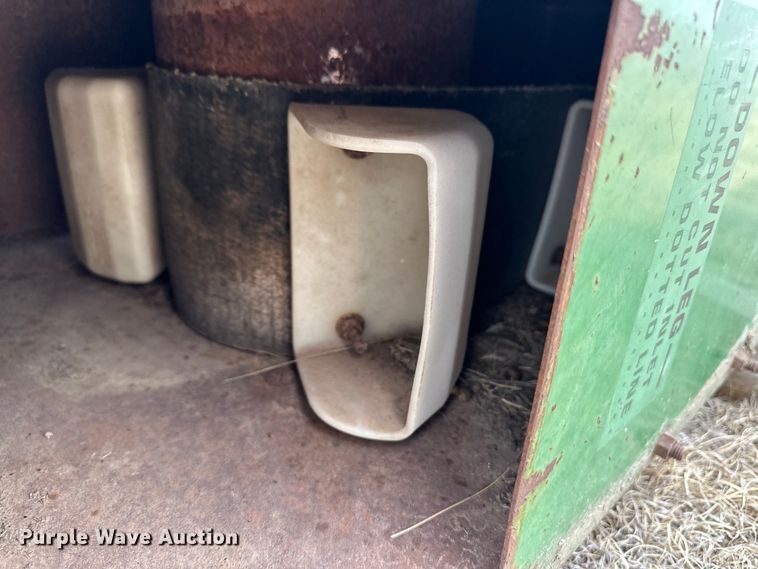 image for item OA9697 Blount elevator leg