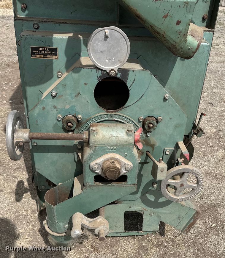 image for item OA9697 Blount elevator leg