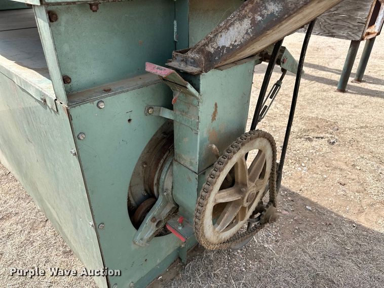 image for item OA9697 Blount elevator leg