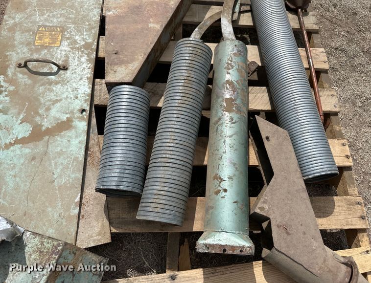 image for item OA9697 Blount elevator leg