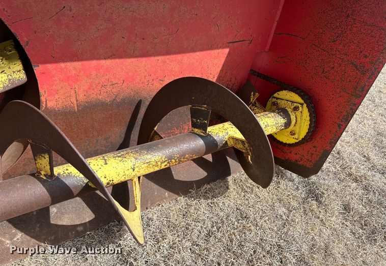 image for item OA9699 Farm King snow blower