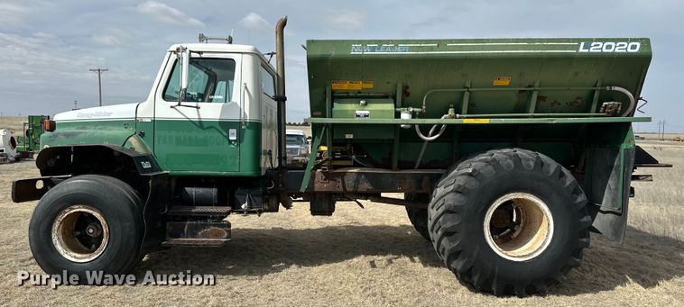 image for item OA9701 1983 International 1955 Easy-Rider applicator truck