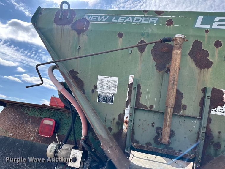 image for item OA9701 1983 International 1955 Easy-Rider applicator truck