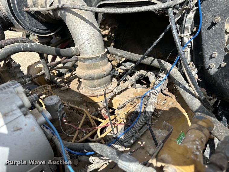 image for item OA9701 1983 International 1955 Easy-Rider applicator truck