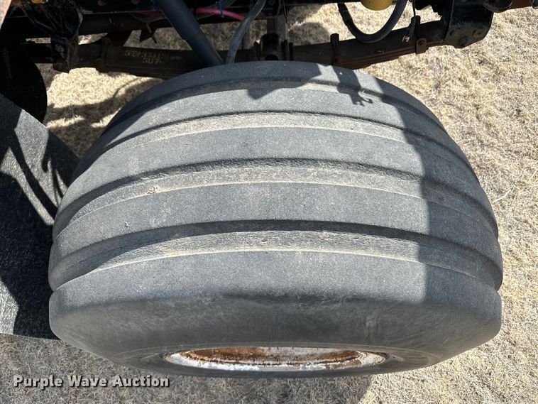 image for item OA9701 1983 International 1955 Easy-Rider applicator truck