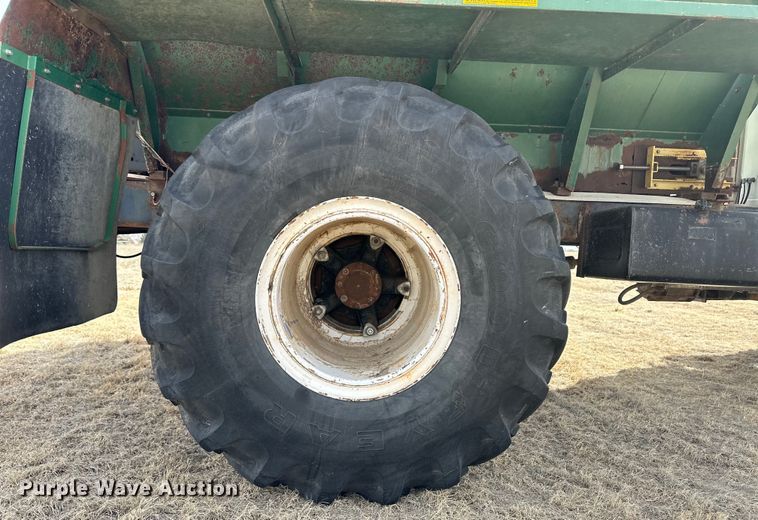 image for item OA9701 1983 International 1955 Easy-Rider applicator truck