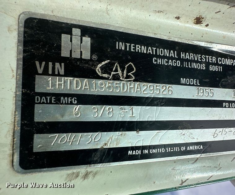 image for item OA9701 1983 International 1955 Easy-Rider applicator truck