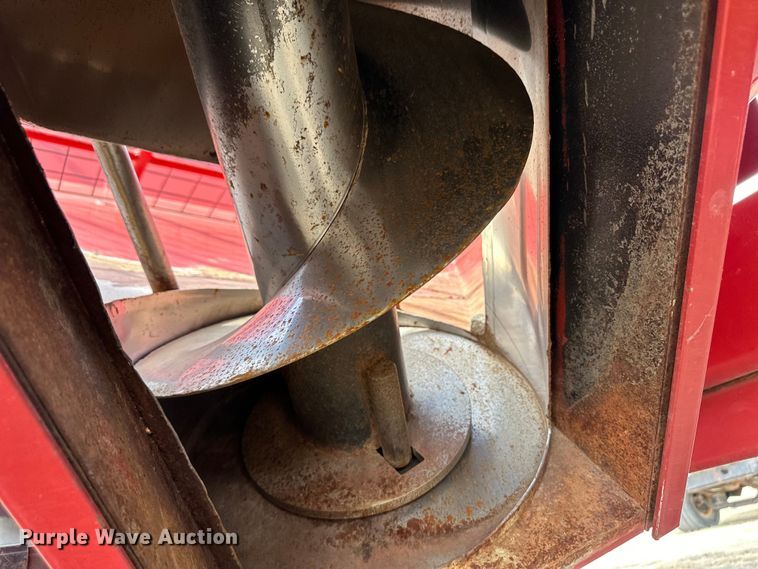 image for item OA9702 Crustbuster 1075 grain cart