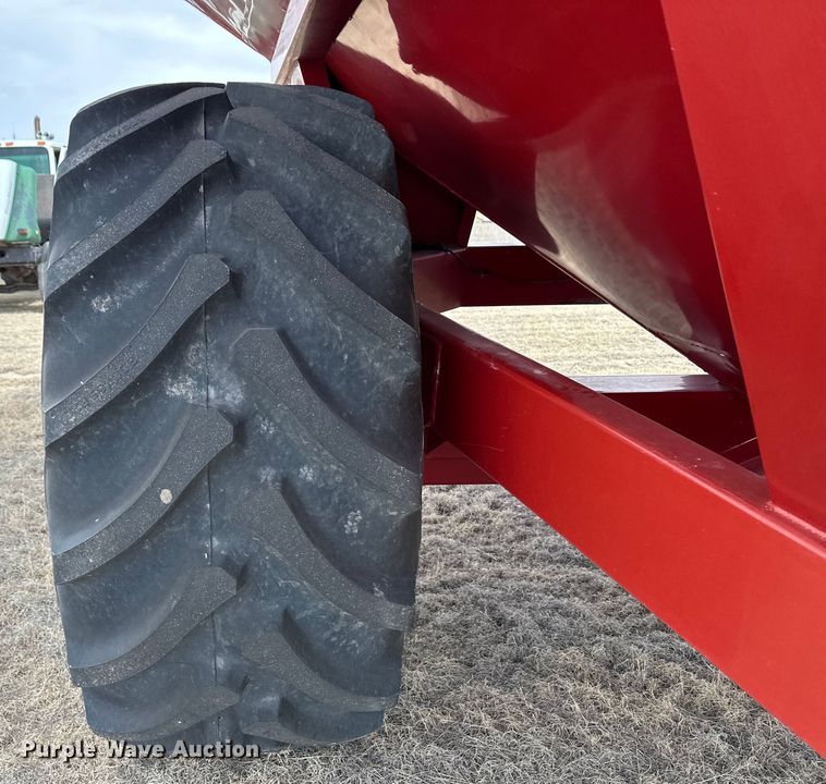 image for item OA9702 Crustbuster 1075 grain cart