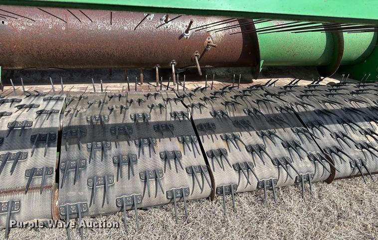 image for item OA9704 John Deere 914 pickup head