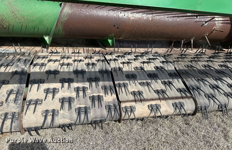 image for item OA9704 John Deere 914 pickup head