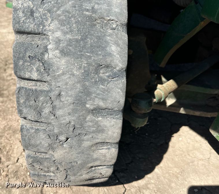 image for item OA9737 1980 Clark 0500-Y155 forklift