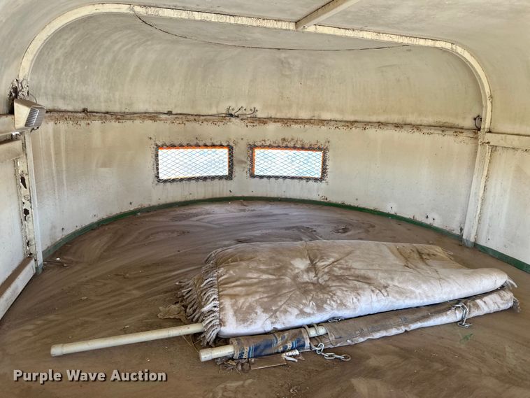 image for item OA9738 2015 Shop built livestock trailer