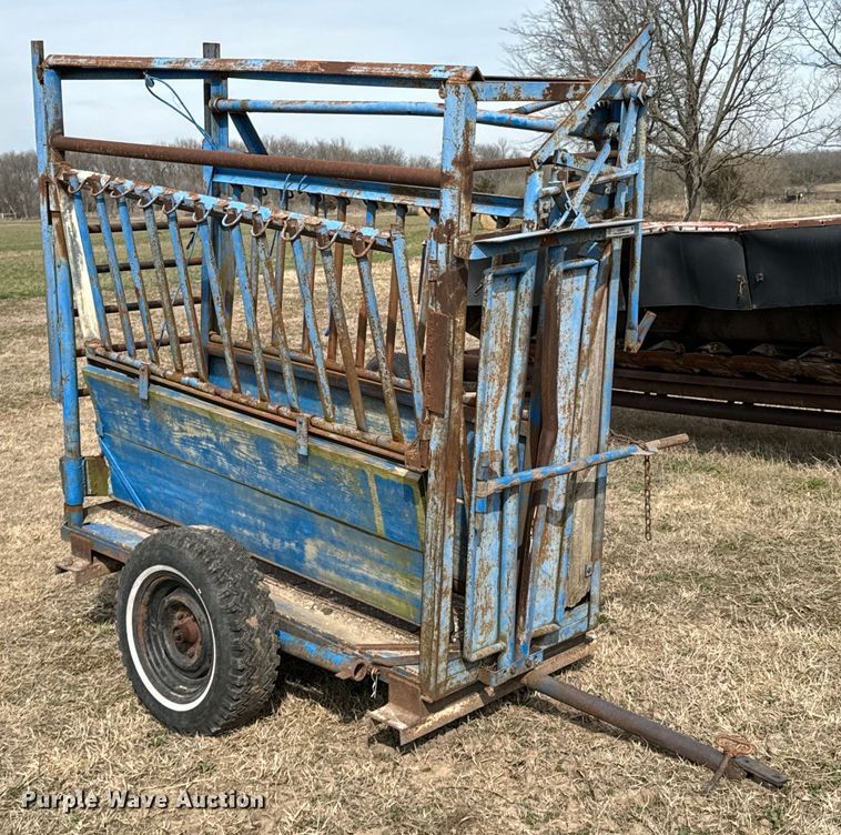 image for item OJ9597 Squeeze chute