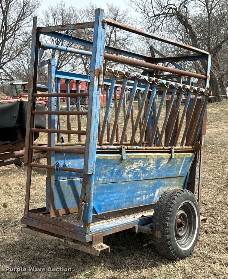 image for item OJ9597 Squeeze chute