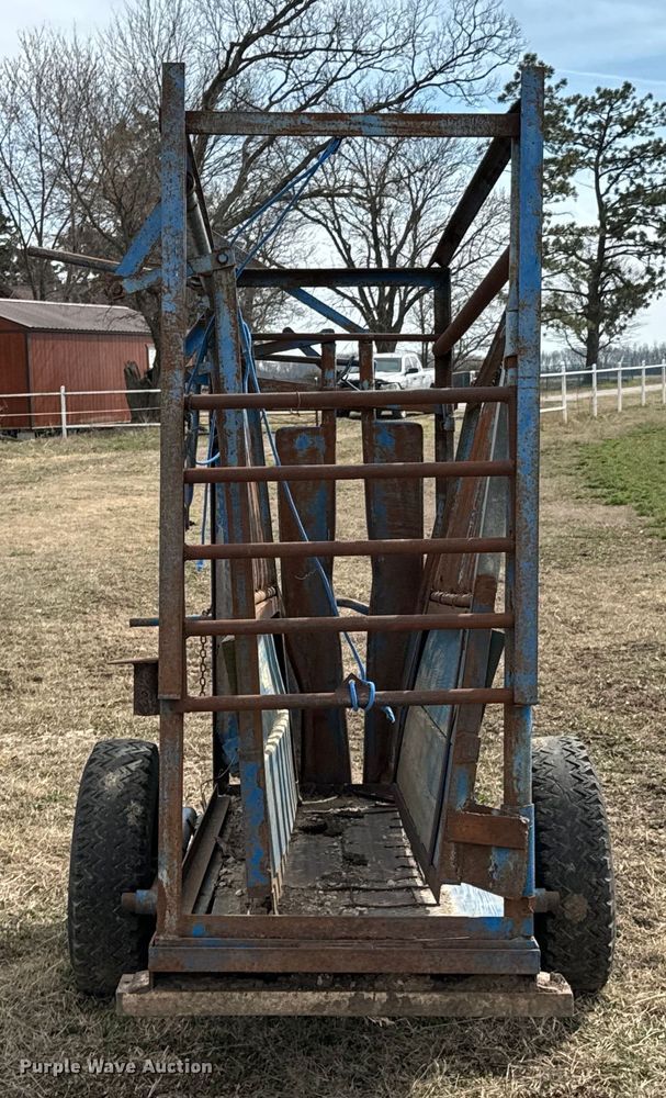 image for item OJ9597 Squeeze chute