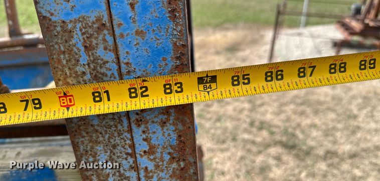 image for item OJ9597 Squeeze chute