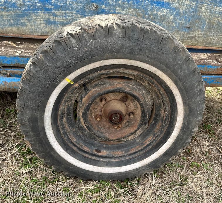 image for item OJ9597 Squeeze chute