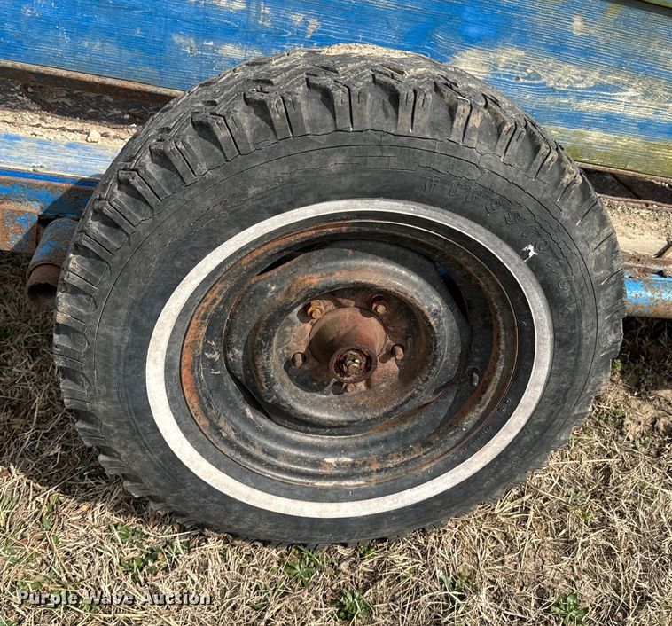 image for item OJ9597 Squeeze chute