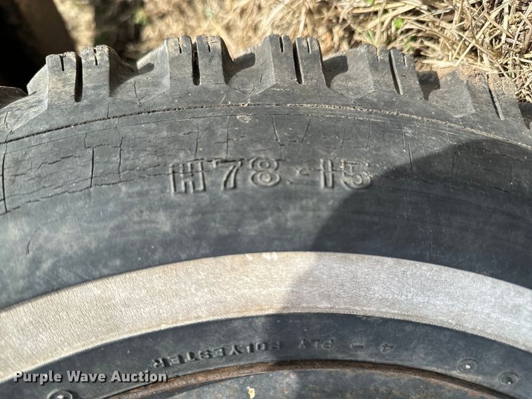 image for item OJ9597 Squeeze chute