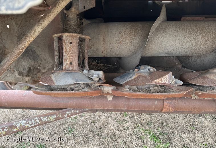 image for item OJ9598 Case IH RDX161 disc windrower head