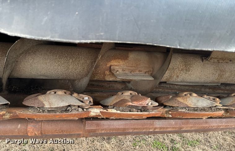 image for item OJ9598 Case IH RDX161 disc windrower head