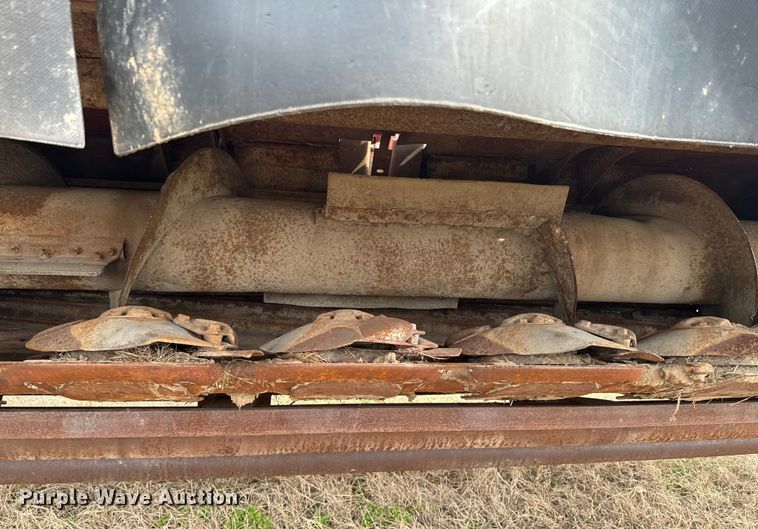 image for item OJ9598 Case IH RDX161 disc windrower head