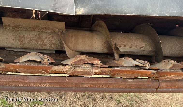 image for item OJ9598 Case IH RDX161 disc windrower head