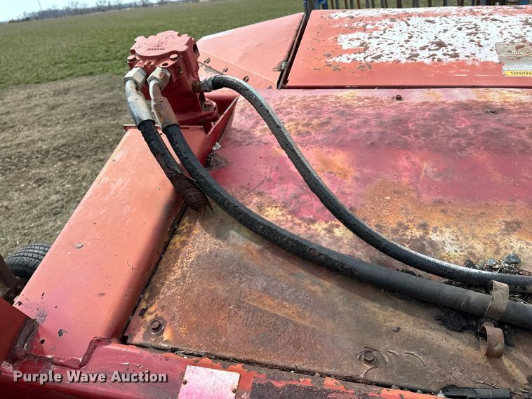 image for item OJ9598 Case IH RDX161 disc windrower head