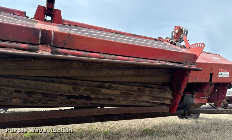 image for item OJ9598 Case IH RDX161 disc windrower head